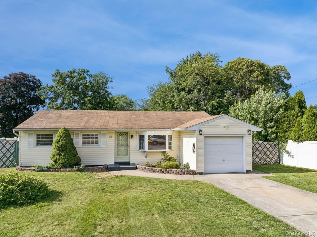 Photo of 98 Rose Place