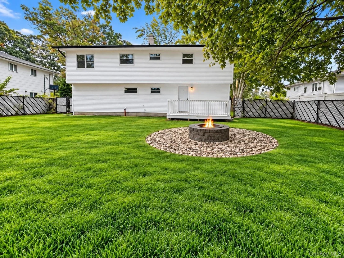 Photo of 21 Lama Drive
