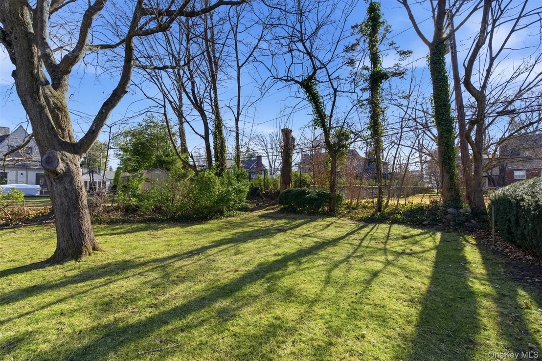 Photo of 54 Summit Drive