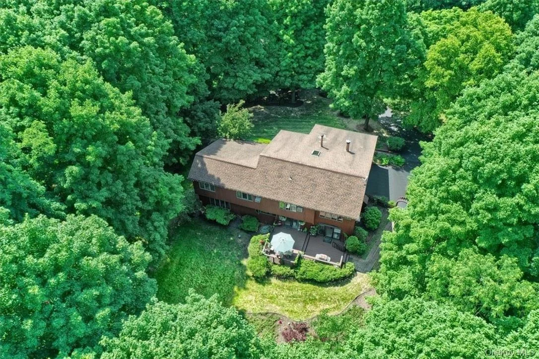 Photo of 1 Tenny Lane