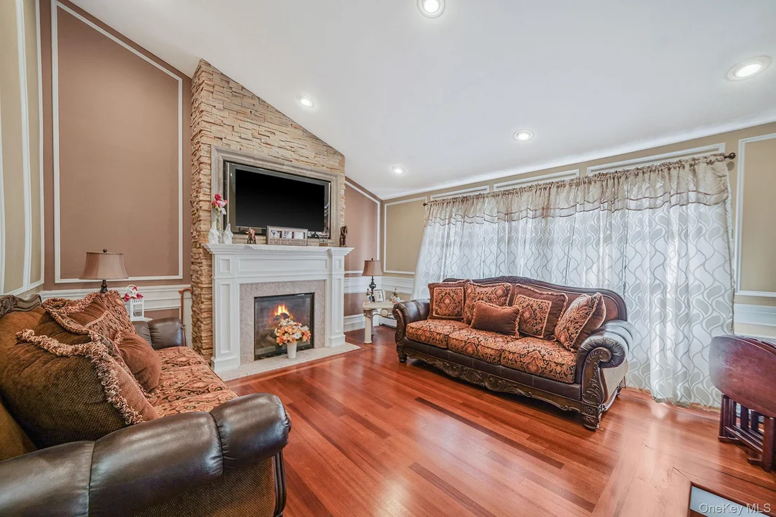 Photo of 20 Villa Lane