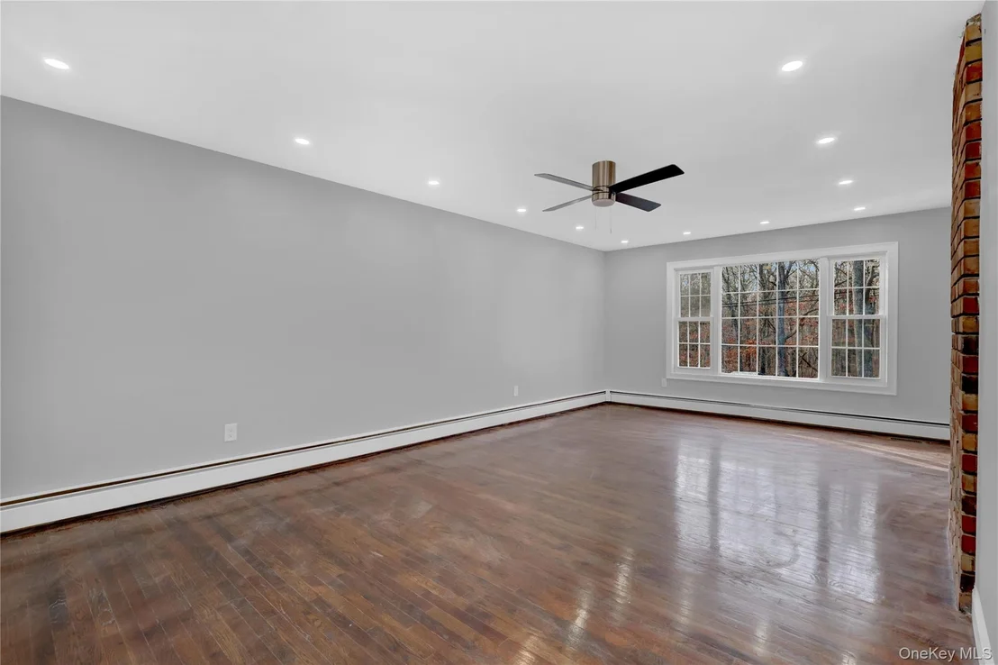 Photo of 321 Smith Road