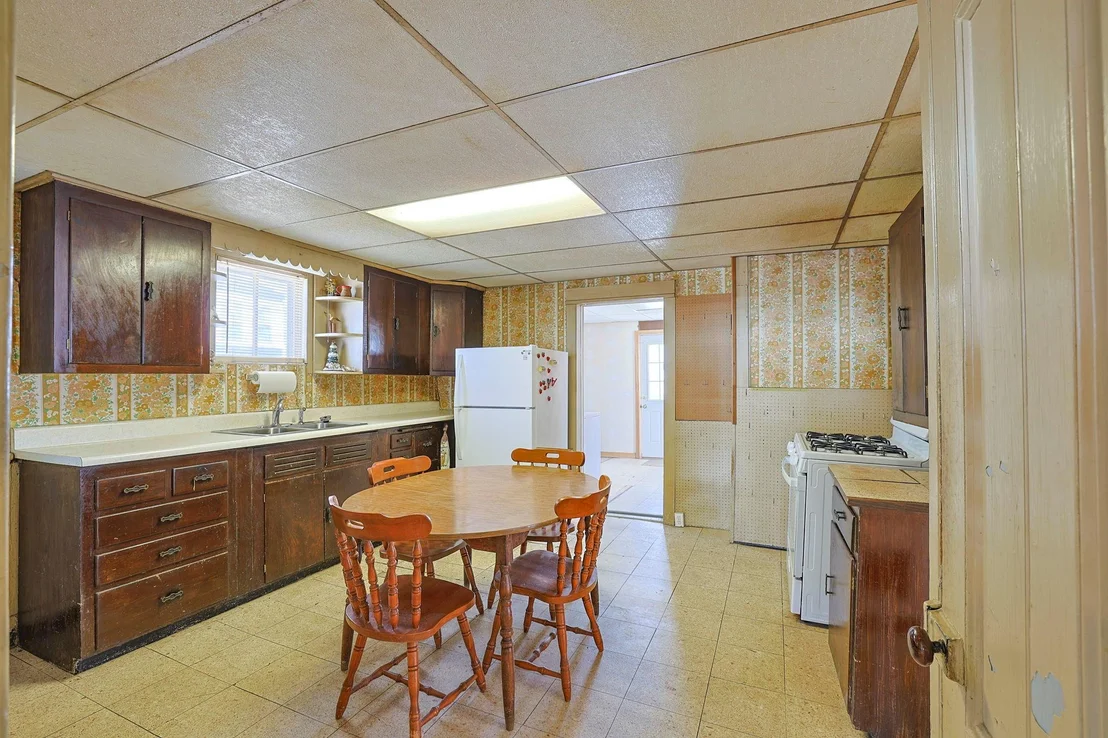 Photo of 16 Myrtle Avenue