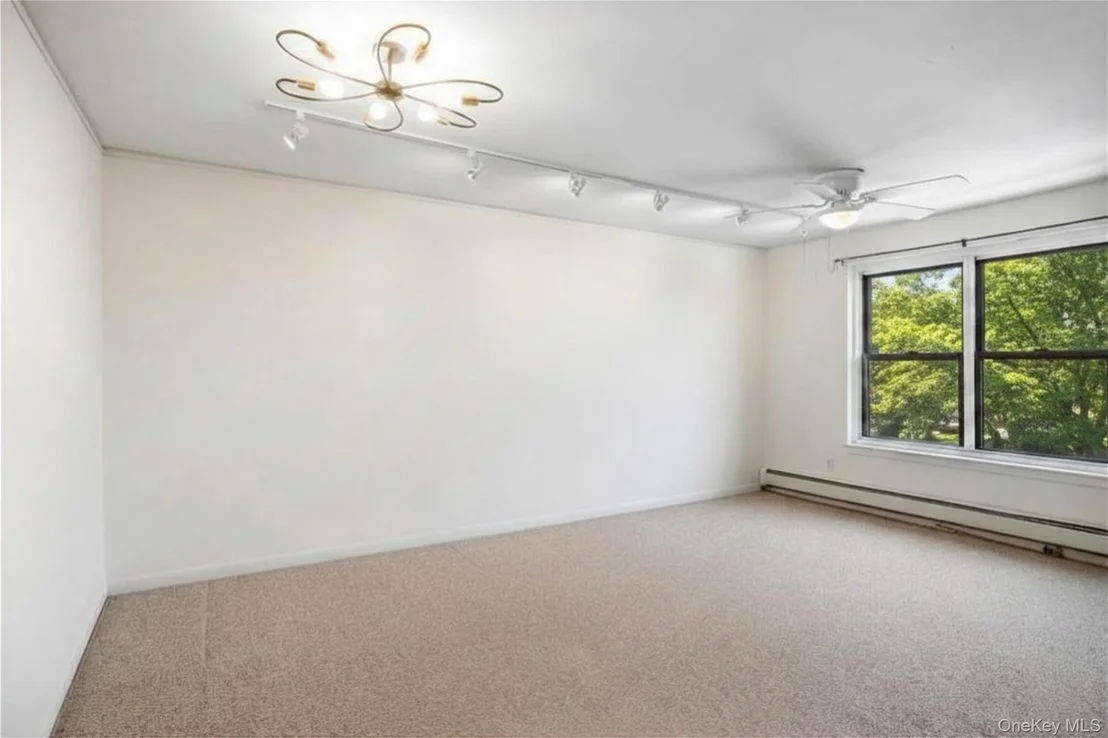 Photo of Unit 3F at 46 Terrace Circle