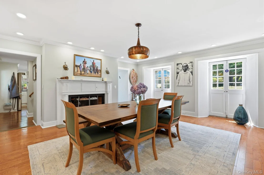 Photo of 51 Adriance Avenue