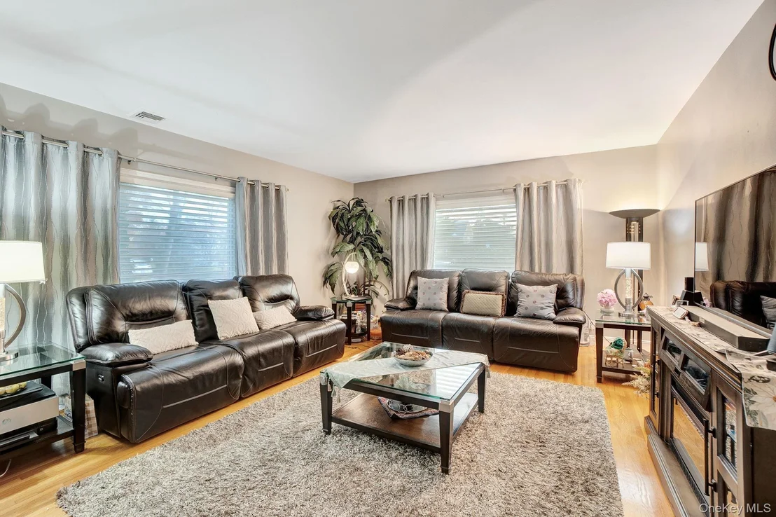 Photo of 757 Bixby Drive