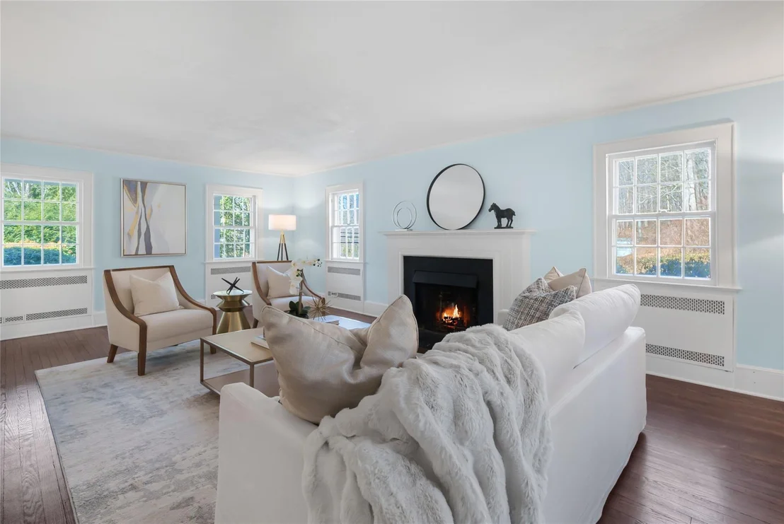 Photo of 10 Whippoorwill Road