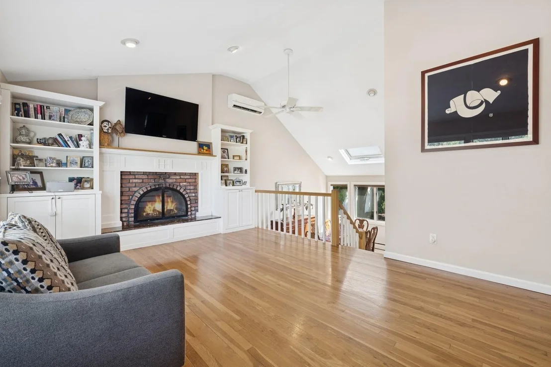 Photo of 2975 Susan Road