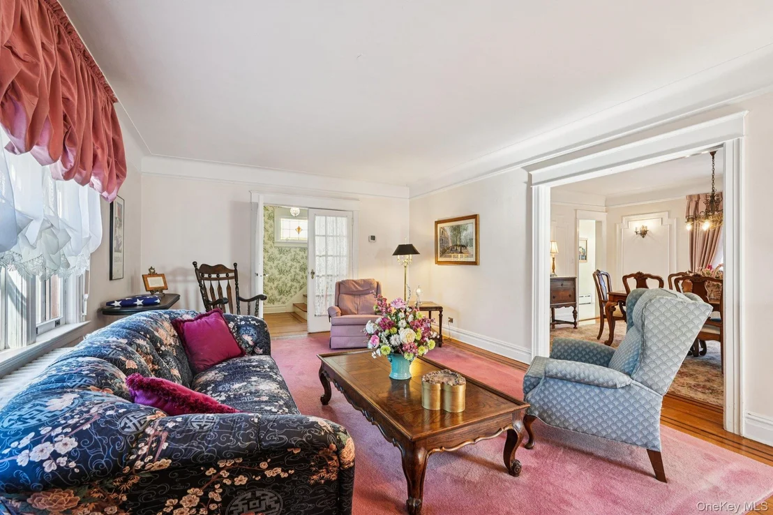 Photo of 18 Chippewa Road