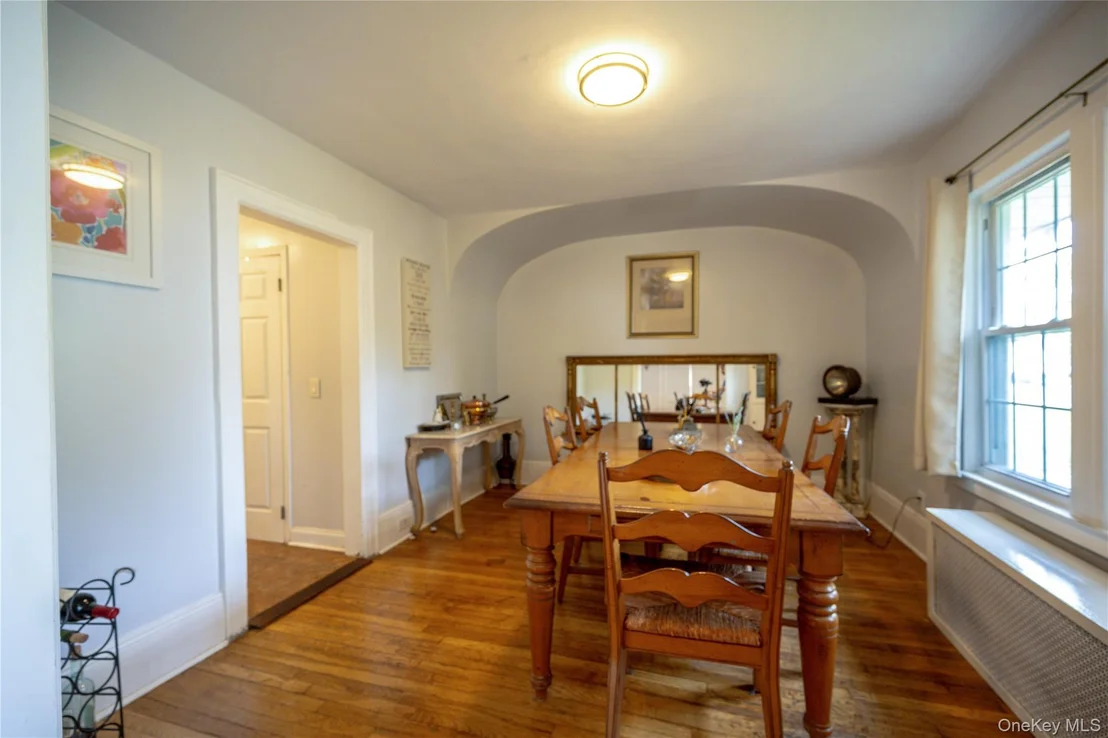 Photo of 122 Parsons Drive