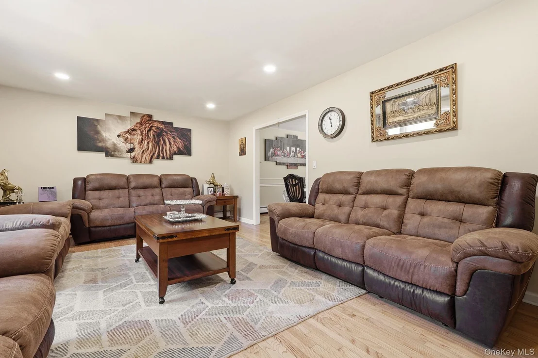 Photo of 29 Hillview Drive