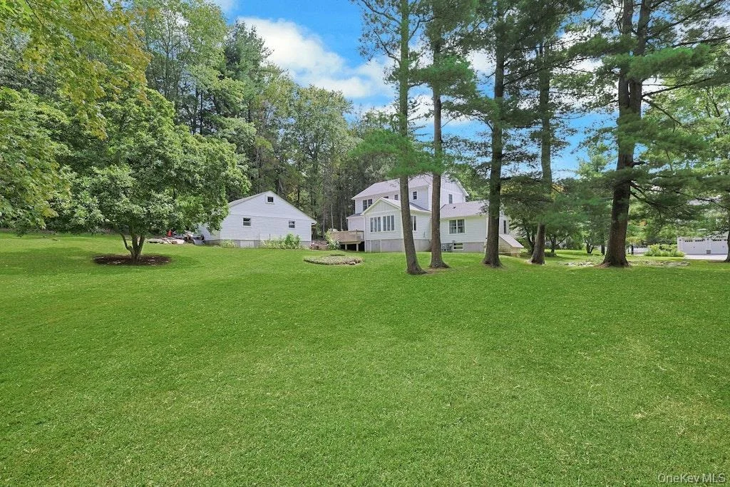 Photo of 8 Rosehill Drive
