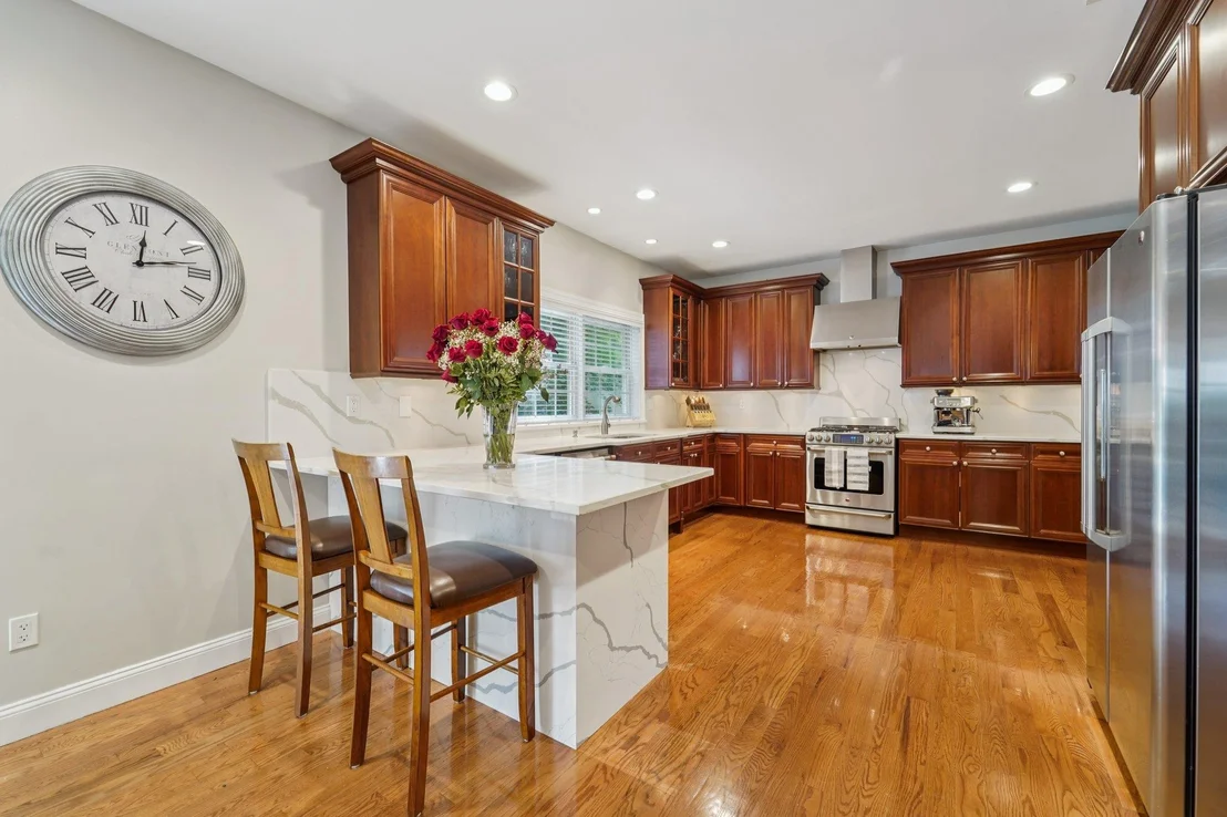 Photo of 10 Willow Drive