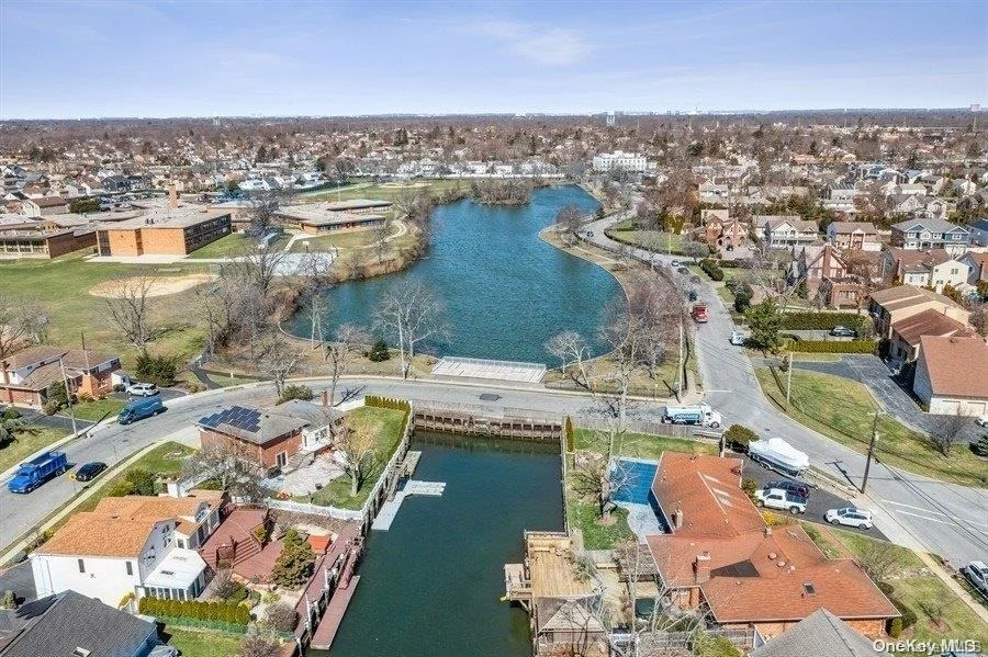 Photo of 2778 Lindenmere Drive