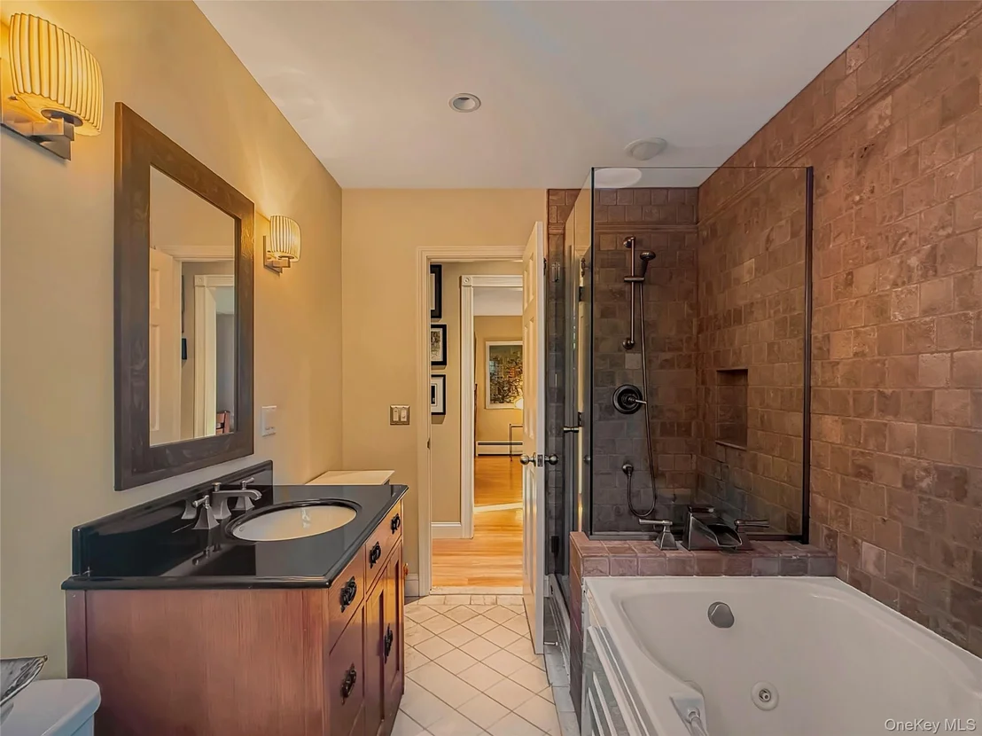 Photo of 10 Spruce Lane