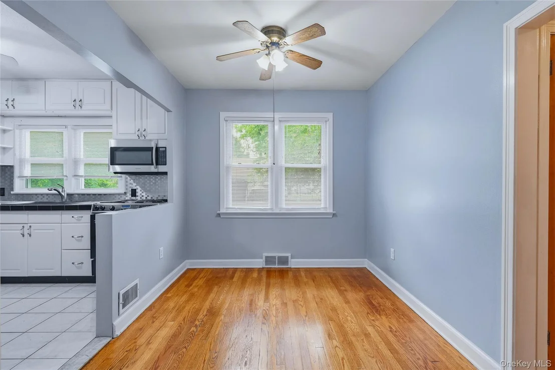 Photo of 2 Hennessey Place