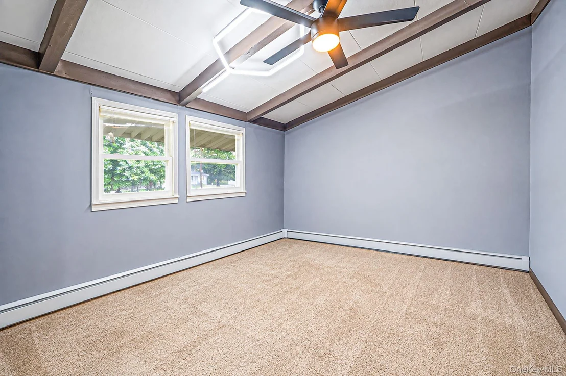 Photo of 44 Buckskin Lane