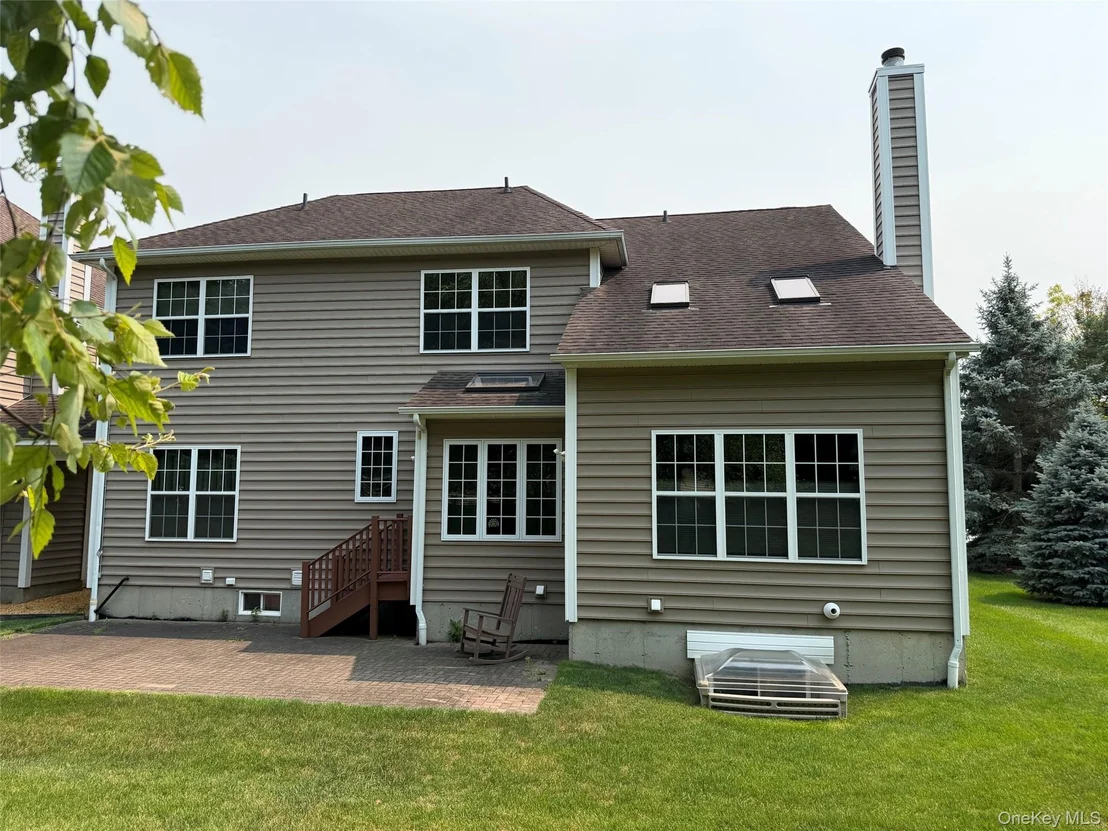 Photo of 415 Vassar Place