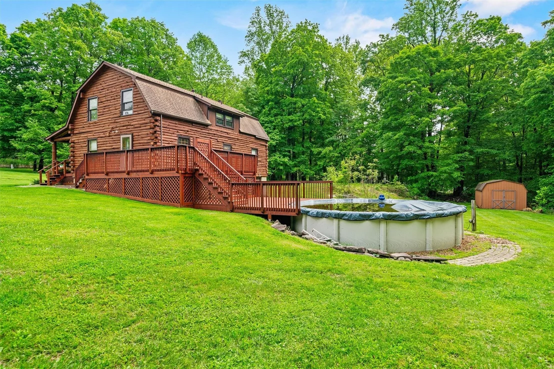 Photo of 430 Strawridge Road