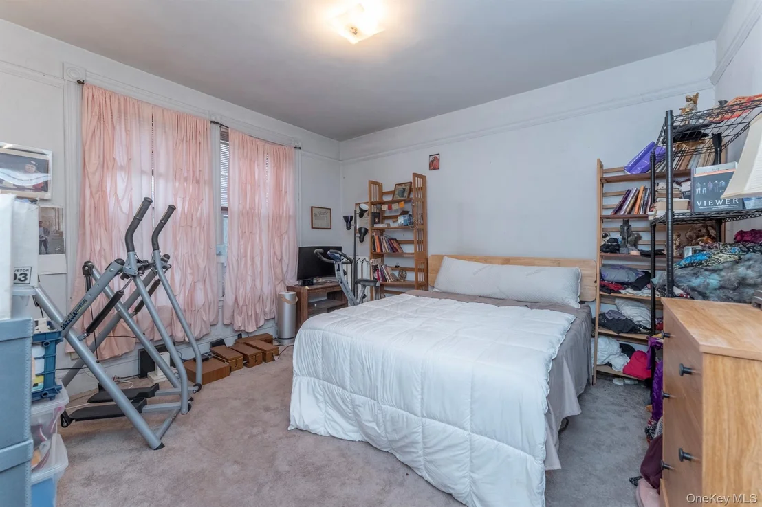 Photo of 156 Hunter Street