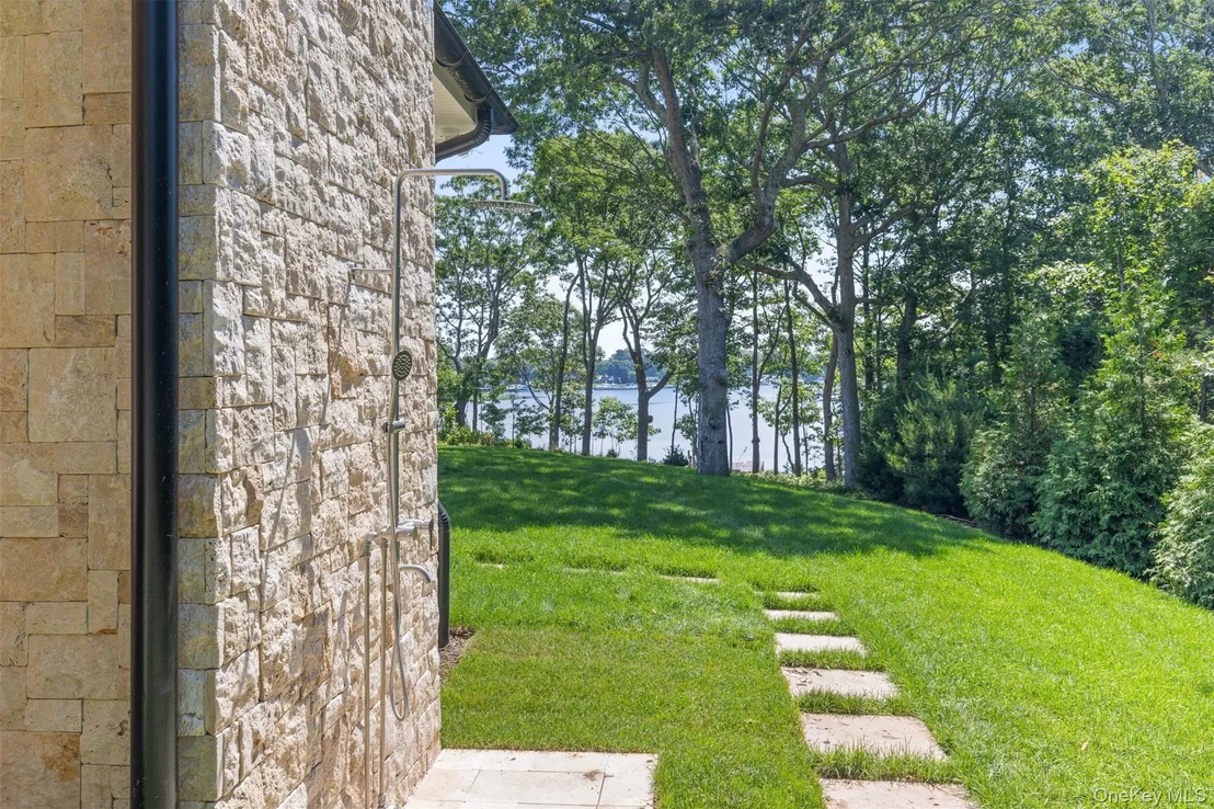 Photo of 1775 Point Pleasant Road