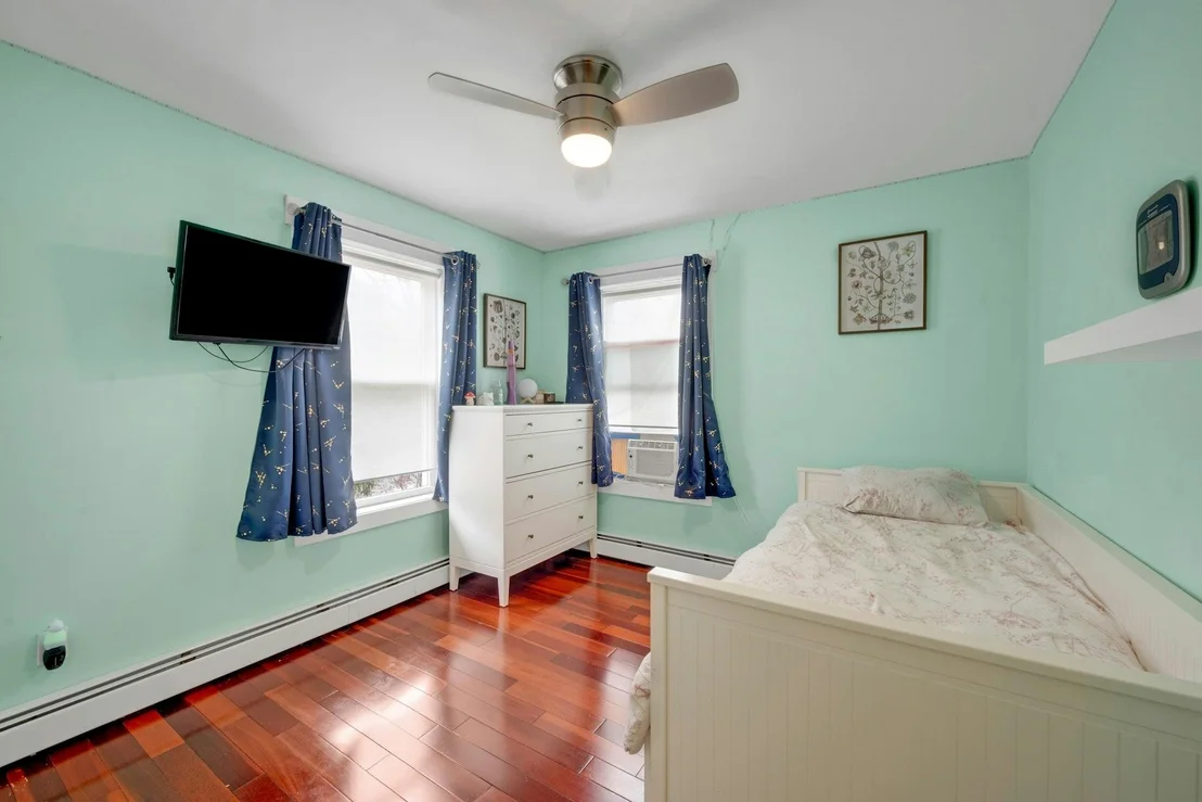 Photo of 1 Westminster Drive
