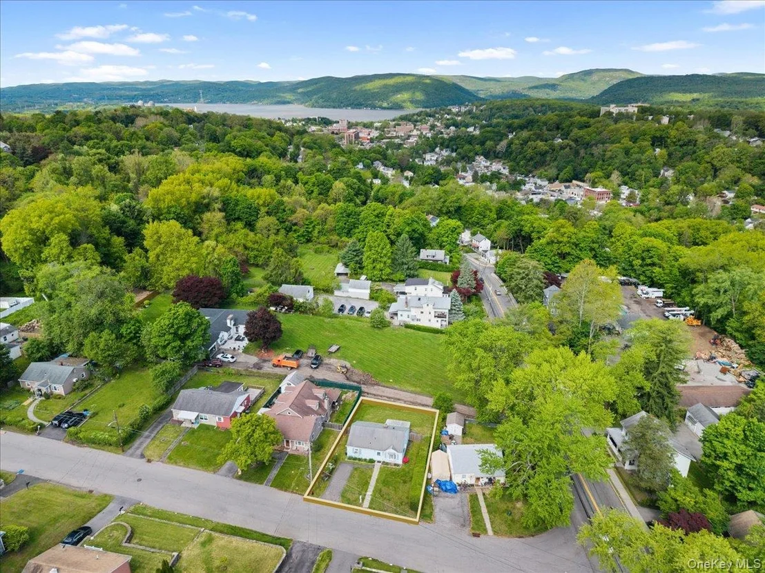 Photo of 8 Cayuga Drive