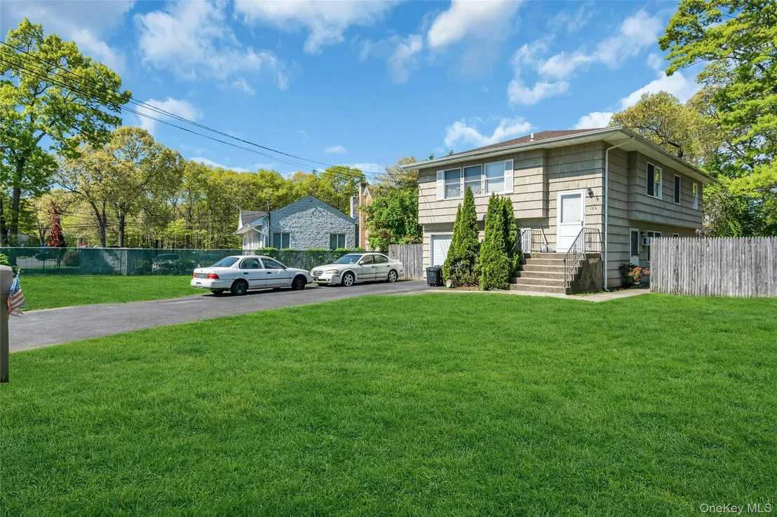 Photo of 106 Summit Drive