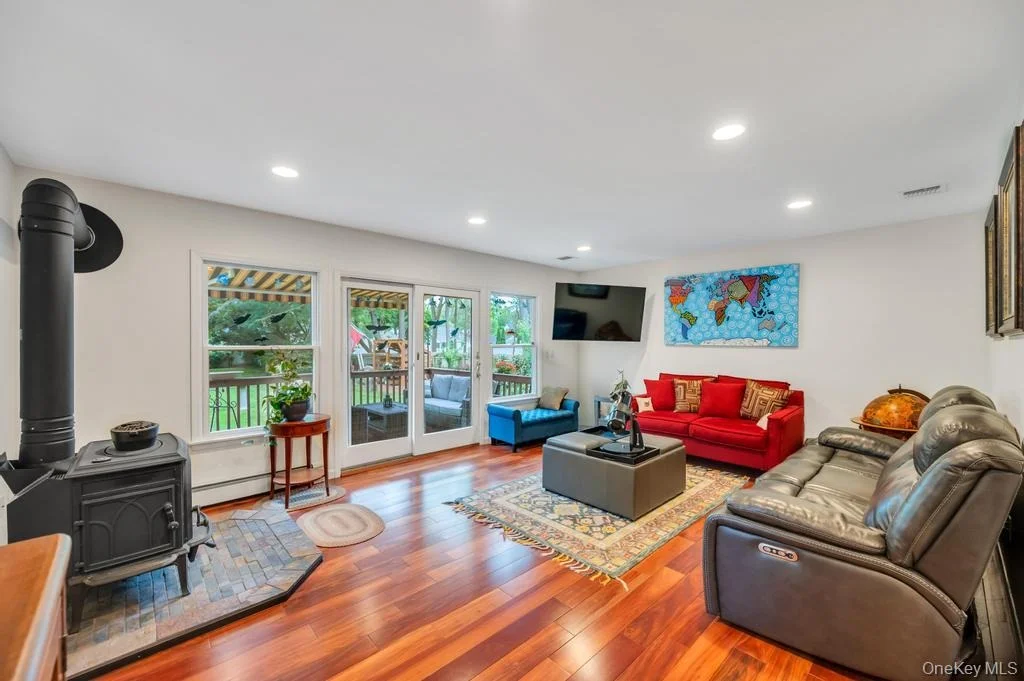 Photo of 75 Elm Avenue