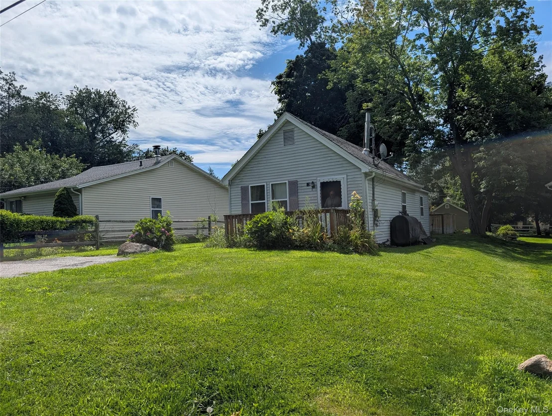 Photo of 13 Lowell Road