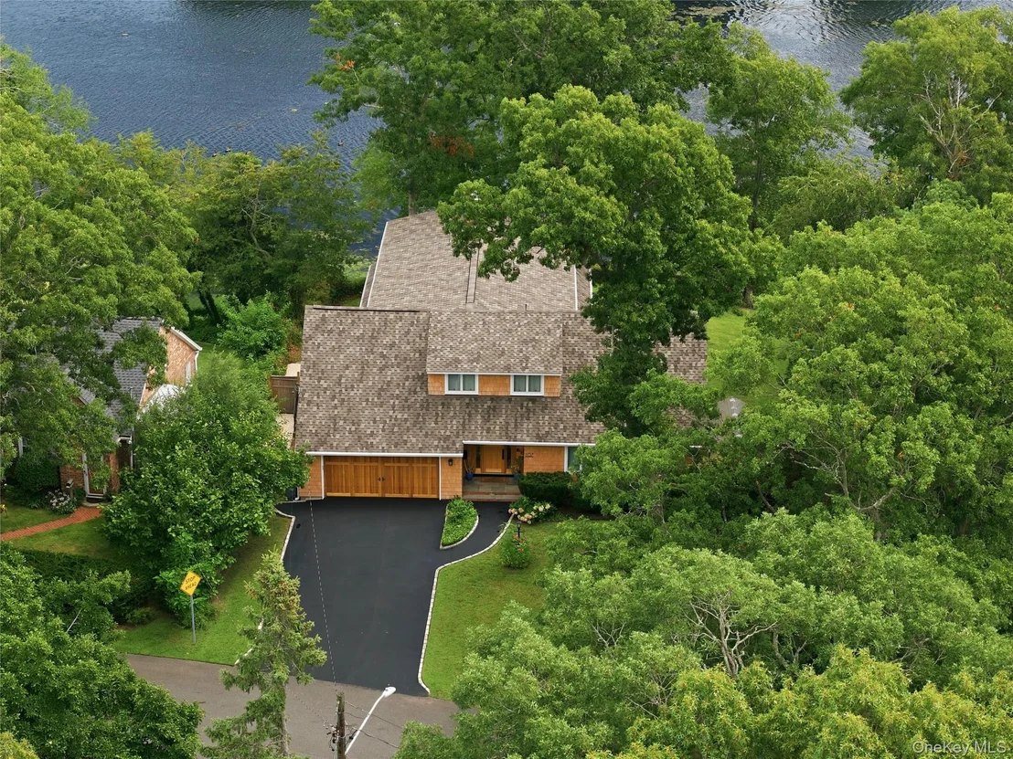 Photo of 107 Lake Shore Drive