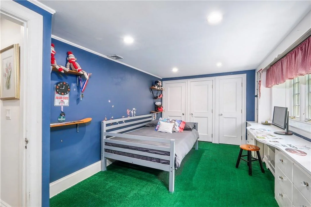 Photo of 8 Ridgewood Drive