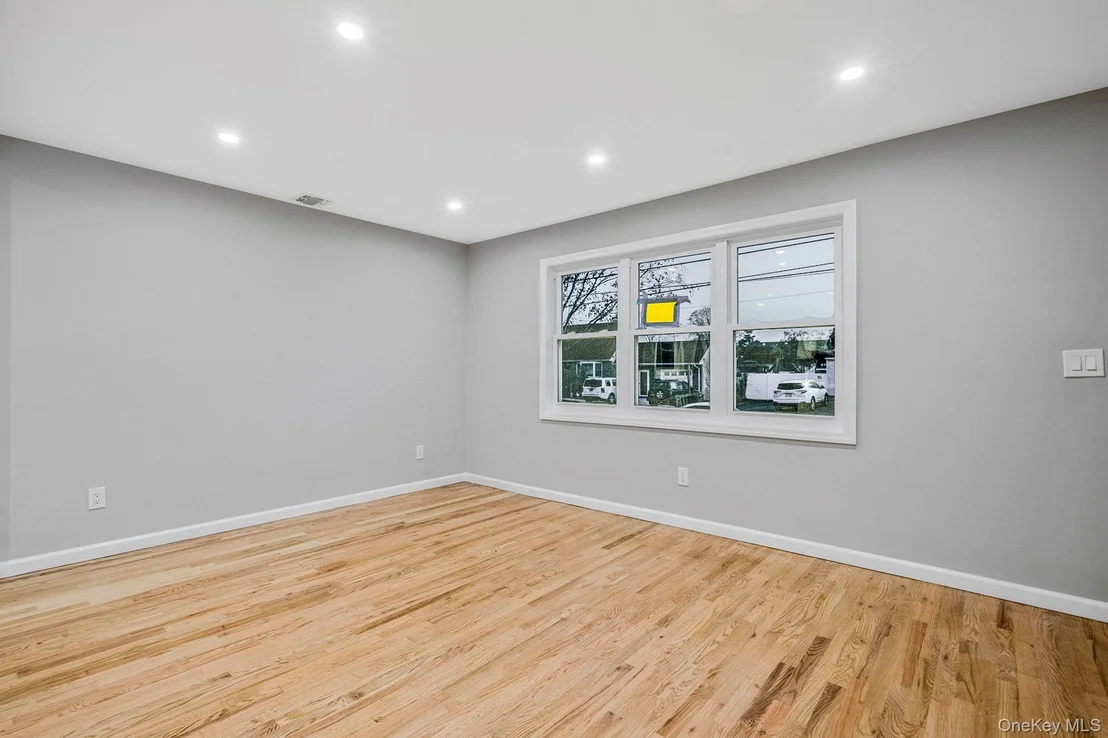 Photo of 34 Hilliard Avenue