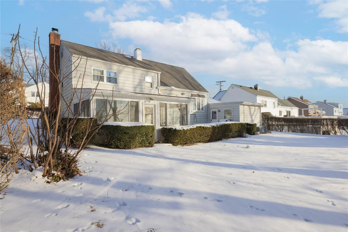 Photo of 14 Montclair Road