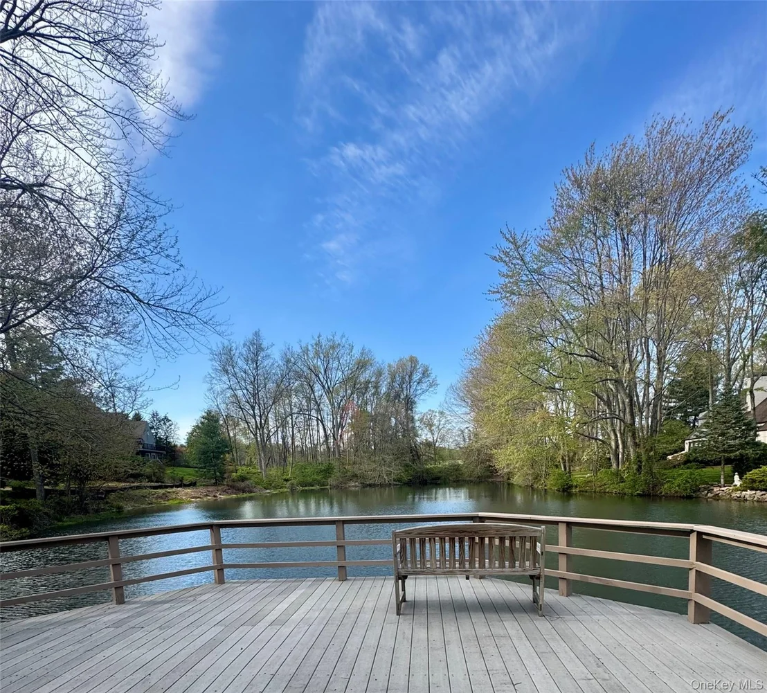 Photo of 20 Ponds Lane