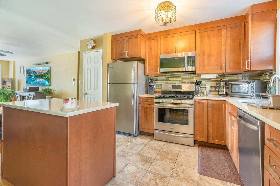 Photo of Unit B at 23 Avon Circle