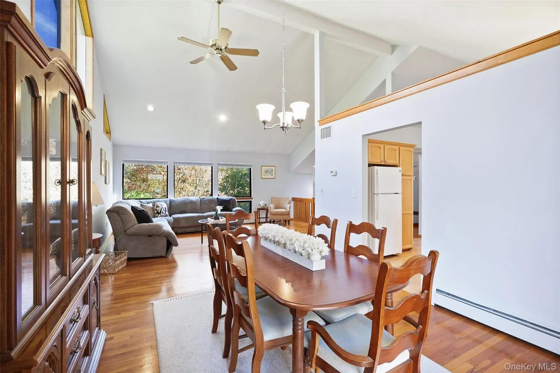 Photo of 170 Arbor Crest
