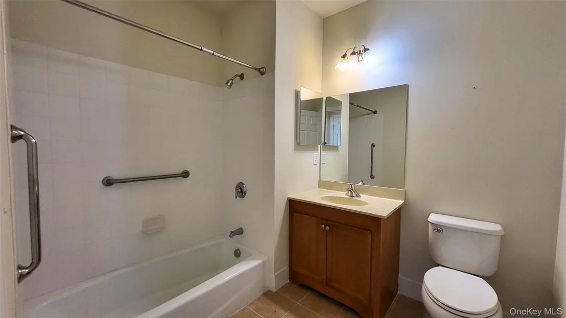 Photo of 621 Regency Drive