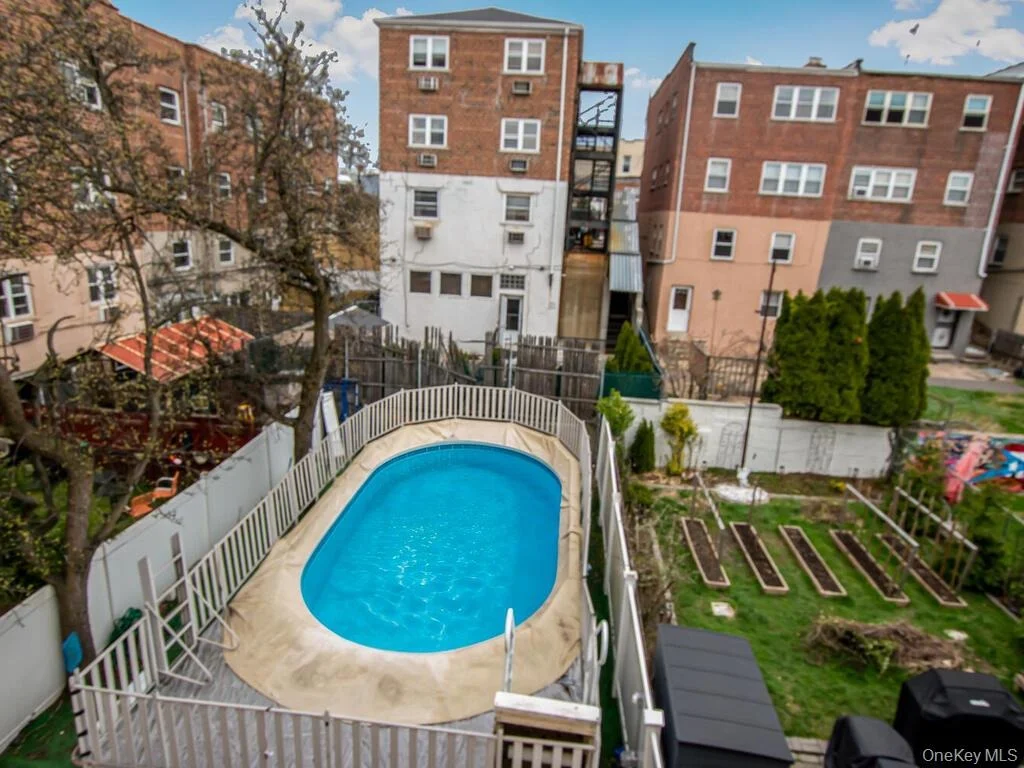 Photo of 1062 Calhoun Avenue