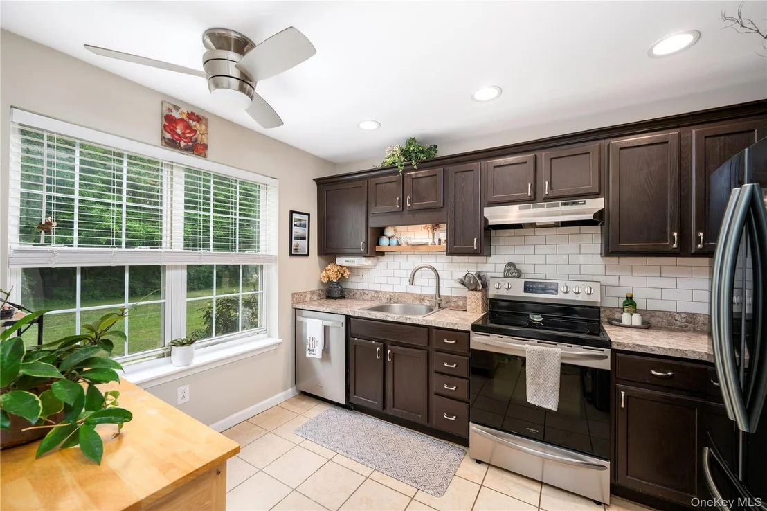 Photo of Unit 31 at 129 Stringham Road