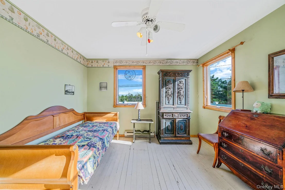 Photo of 240A Oak Beach Road