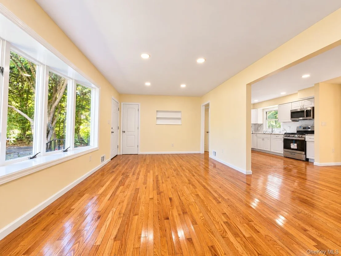 Photo of 11 Clover Drive
