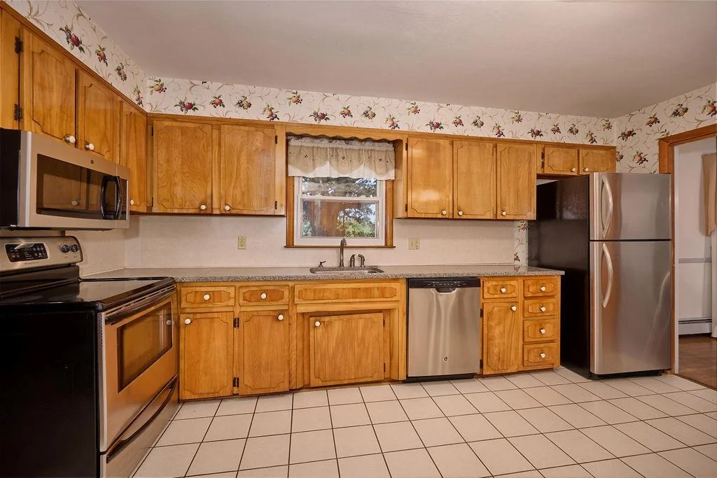 Photo of 152 Bart Drive