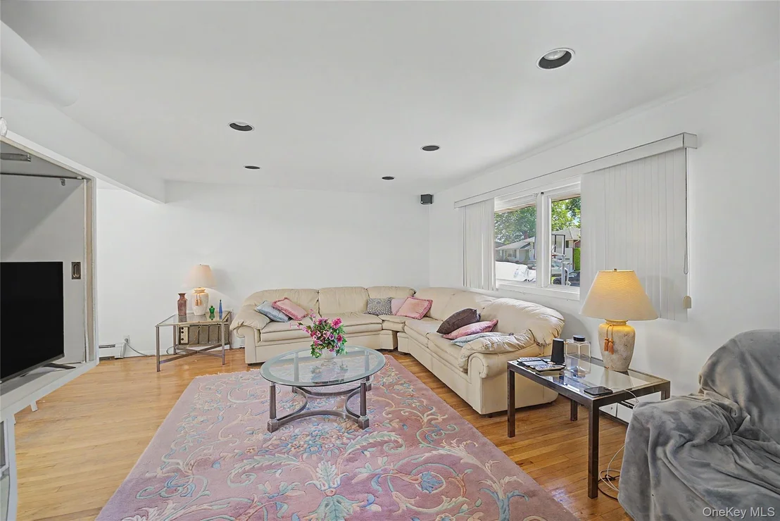 Photo of 205 Halsey Avenue