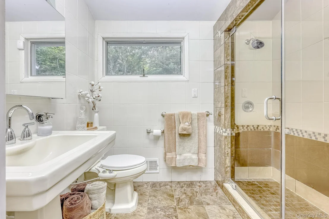 Photo of 10 Longbow Road