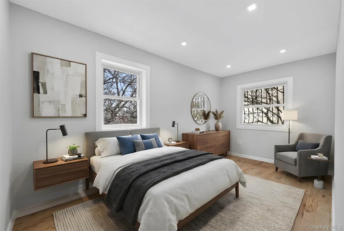 Photo of 699 Sackman Street