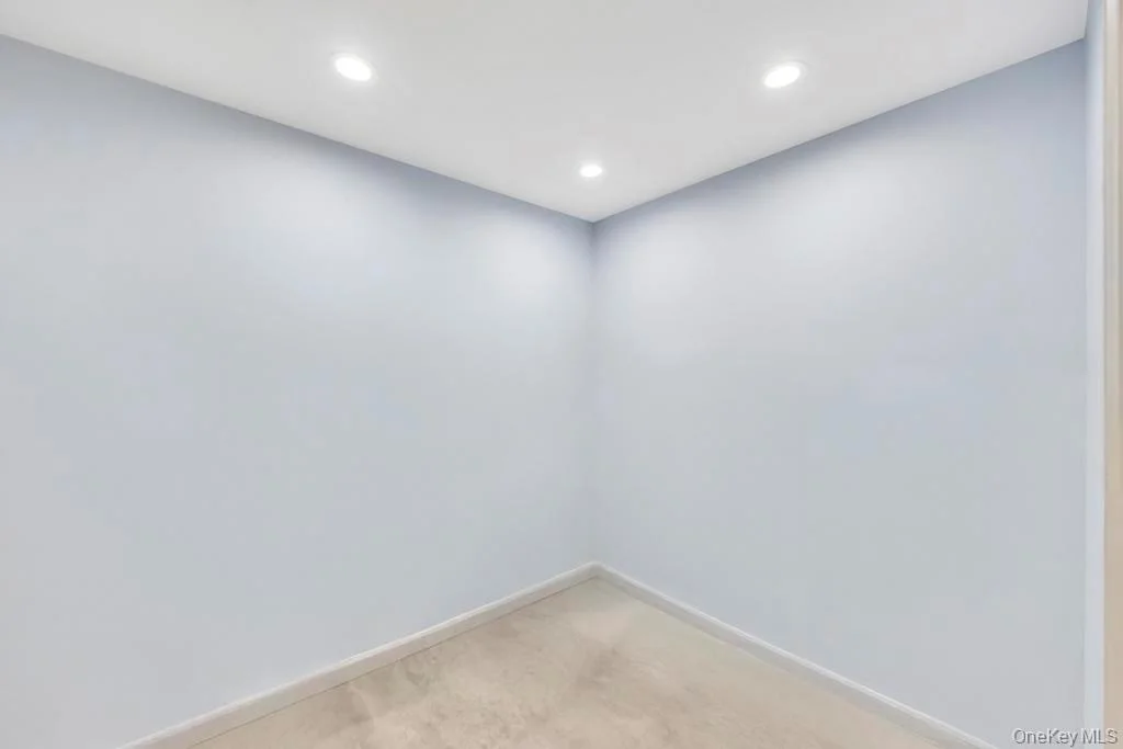 Photo of 24 Glenwood Road