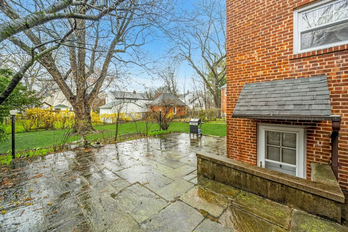 Photo of 413 Stellar Avenue