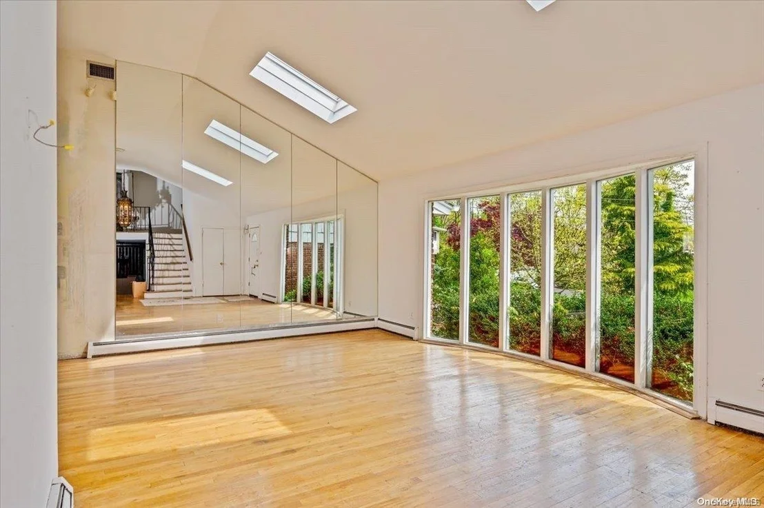 Photo of 11 Sorgi Court