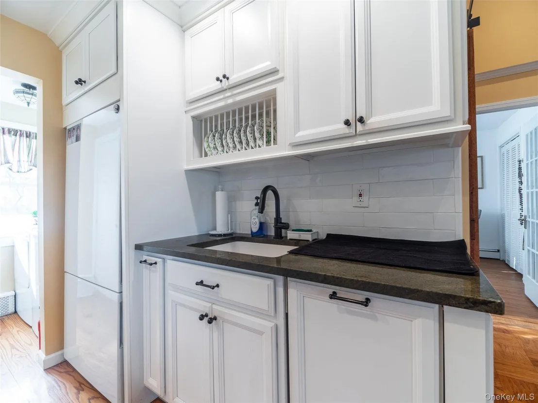 Photo of 8 Ridgeland Terrace